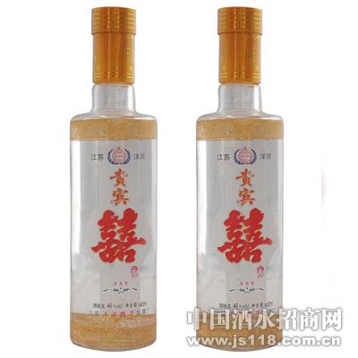 ����־�