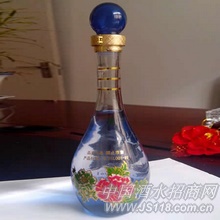 蓝玻璃牡丹酒