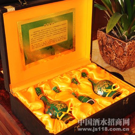 明绿御酒礼盒
