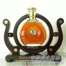 精品力酒