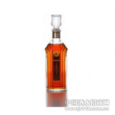 ��ɯ�����ؼ����أ���ֽ����Ʒ�У�700ml