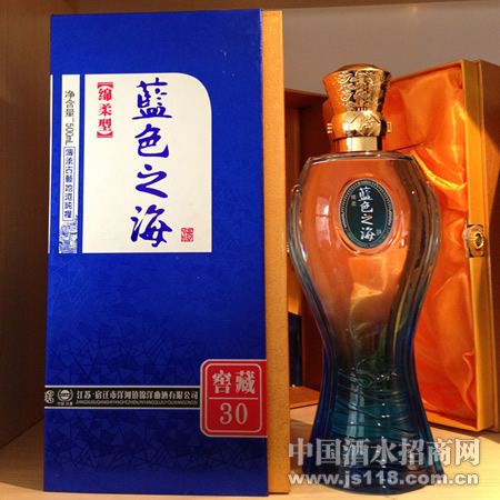 30����ɫ֮���Ѳ�