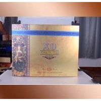 ��� XO