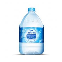 ����Ȫ��Ȼ�մ�ˮ4.5L*2Ͱ