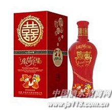 泸窖钟爱一生金卡镭射酒