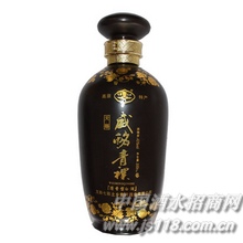 清香型威酩青稞美酒