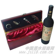 单支红木盒冬虫夏草精品干红葡萄酒