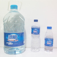 Դ��4LͰװ����Ȼ��Ȫˮ
