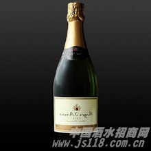 露雪半干起泡葡萄酒