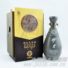 珍藏版拾贰年封坛