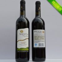 窖藏申太刺葡萄酒