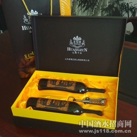 圣登堡半干型礼盒750ml