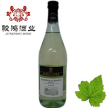 蓝沐斯白葡萄酒