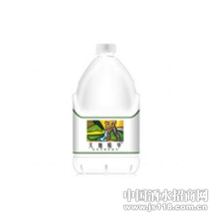 ��ؾ���4.5L��Ȫˮ