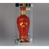 方透明装老窖金牌酒