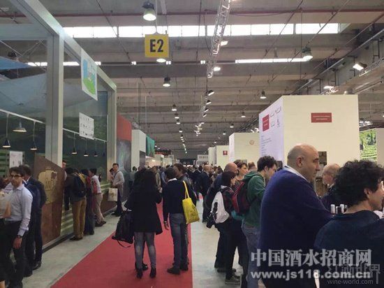 Vinitaly��չʢ��Ļ����������ʽ����