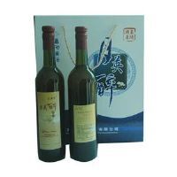 手提月英醉黄酒