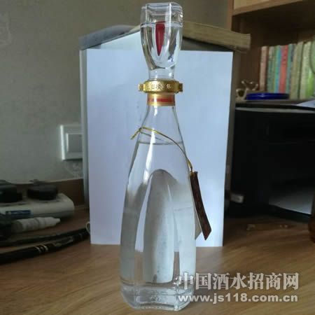�����䱦����