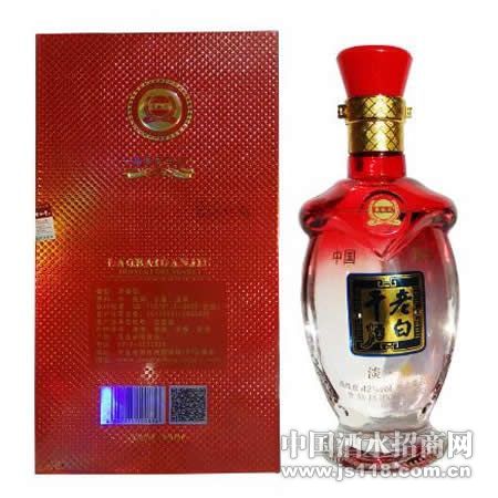 紅盒老白干酒