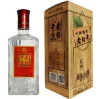 仿木盒原窖白干酒