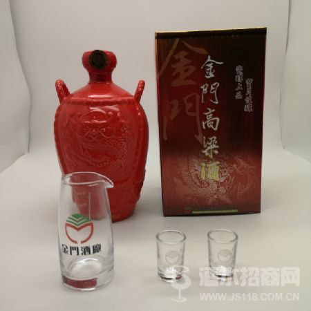 ���Ÿ�����58��1000ML��ƿ��̳װ2014 ���ն��ȵ���