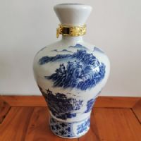 谷来春青花瓶装酒