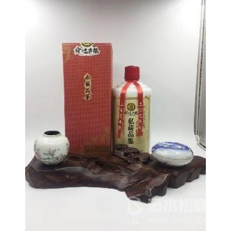 52°500ml茅台瓶红礼盒私藏品鉴