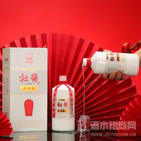 杜酱珍藏版 香柔酱香酒