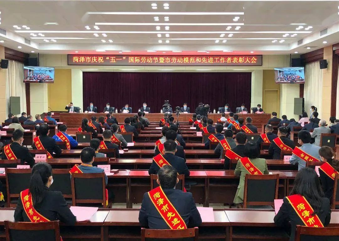 哈尔滨市军工酿酒厂 哈尔滨市军工酿酒厂