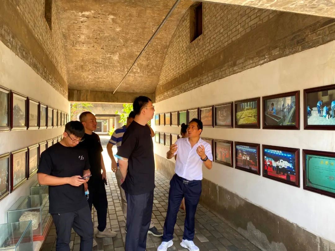 杜康控股全国运营中心 碧桂园牛若磊一行厂参观调研白水杜康酒