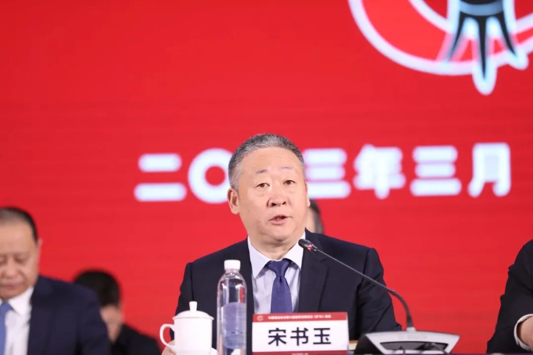 哈尔滨市军工酿酒厂 哈尔滨市军工酿酒厂