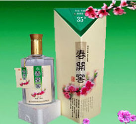 典藏春开窖酒