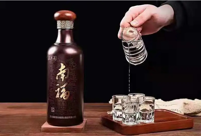 �������о�����Ƴ�